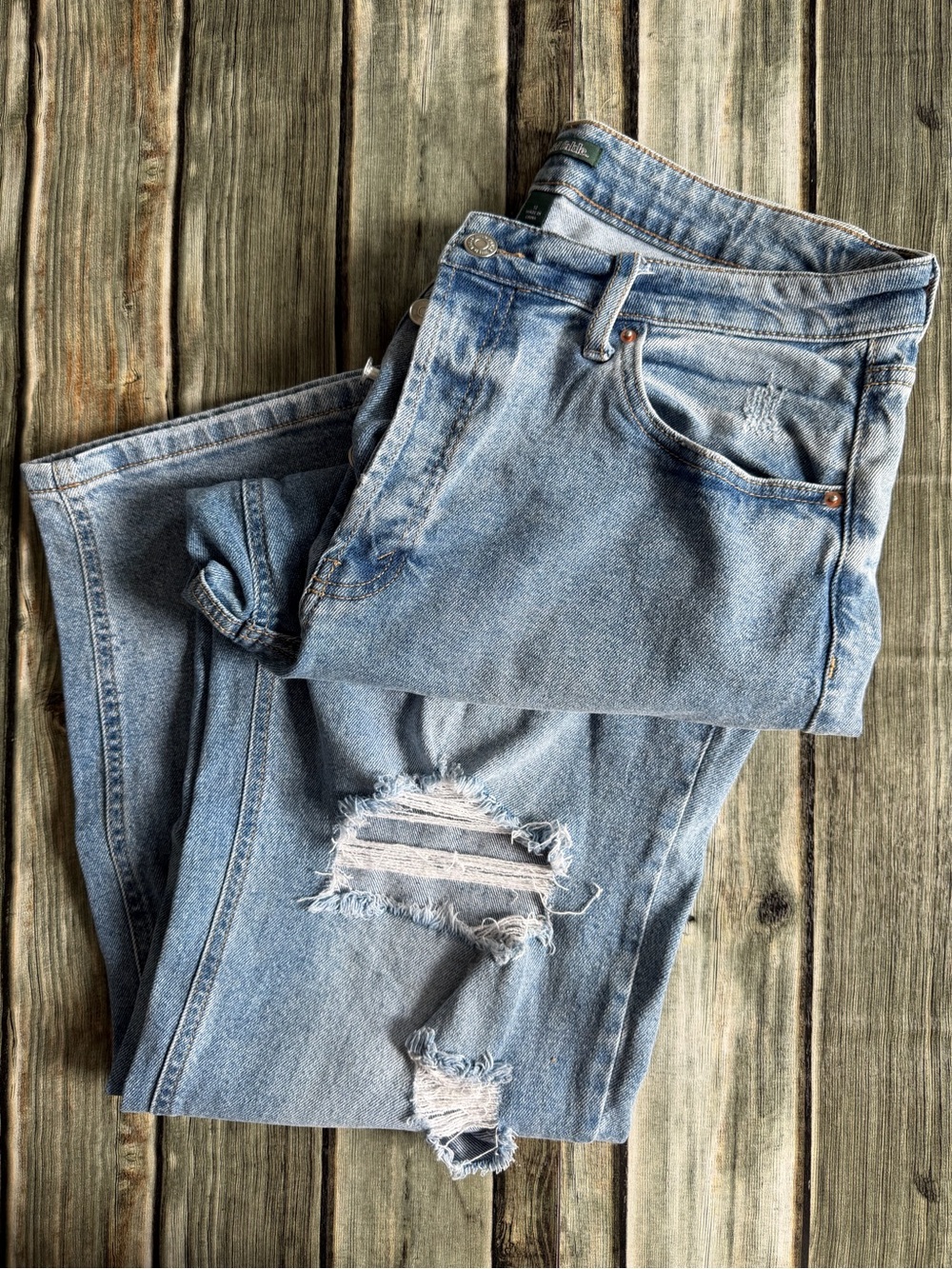 wild fable Light Blue Straight Leg Distressed Jeans in Size 12